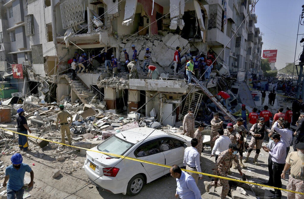 APTOPIX Pakistan Blast